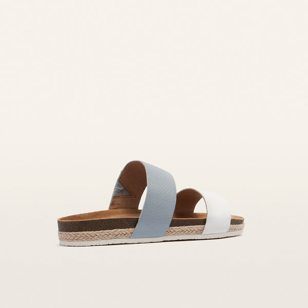 Maria III Soft White/Bluish