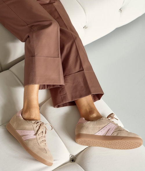 Women's Neutral Sneakers