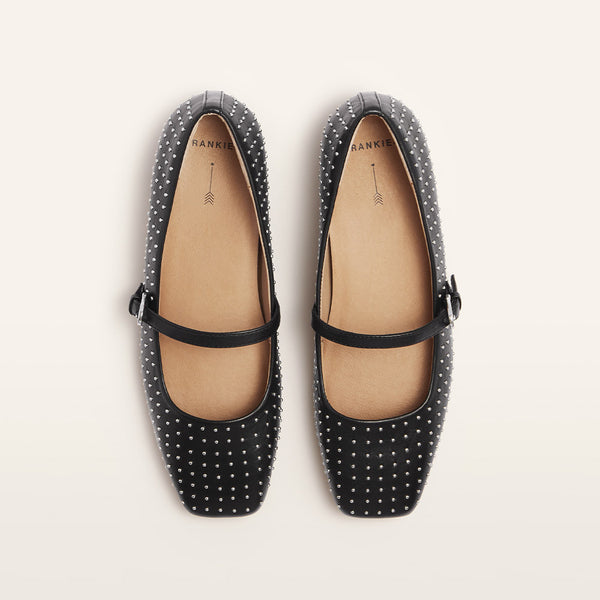 Hepburn Black Stud