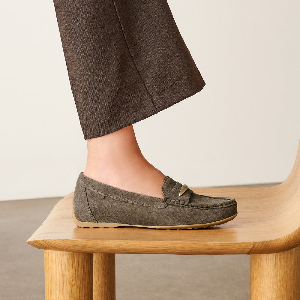 Foxx Sable Suede Women's Casual Flat | FRANKIE4