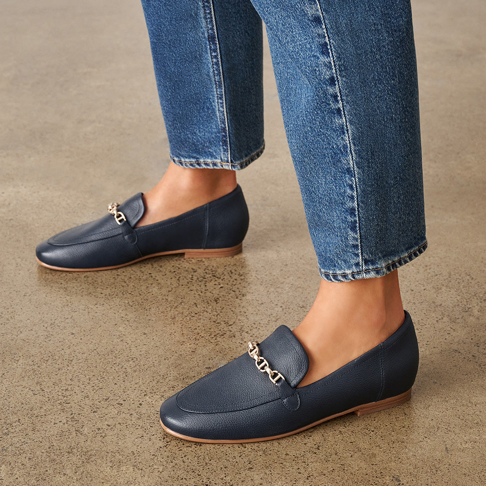 Ash II Navy Tumbled Women's Dress Flat | FRANKIE4