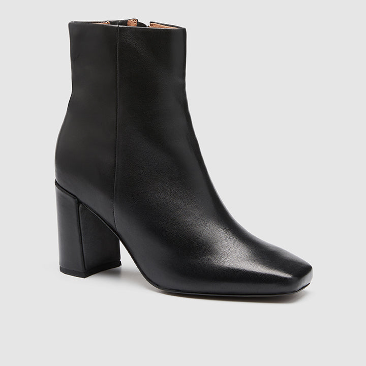 Campbell Black Boot | FRANKIE4