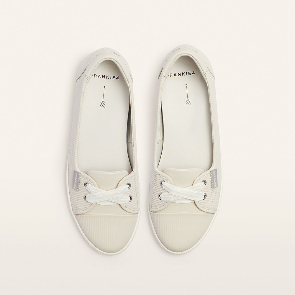 Hannah III Chalk Emboss Women's Casual Flat | FRANKIE4