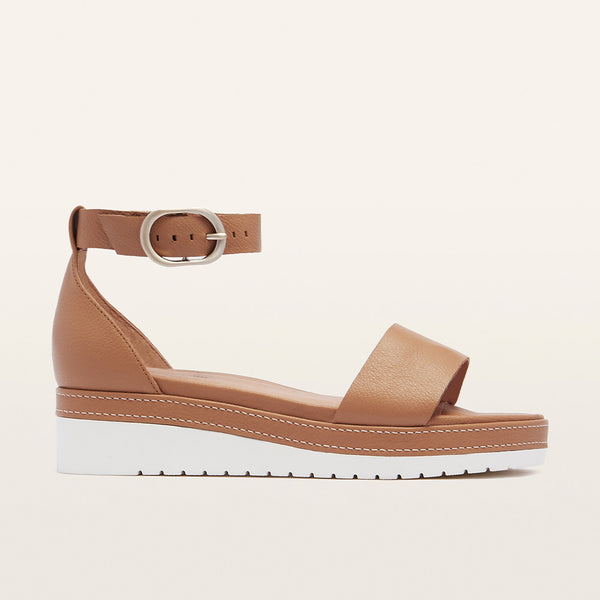 Skye Soft Tan Tumbled