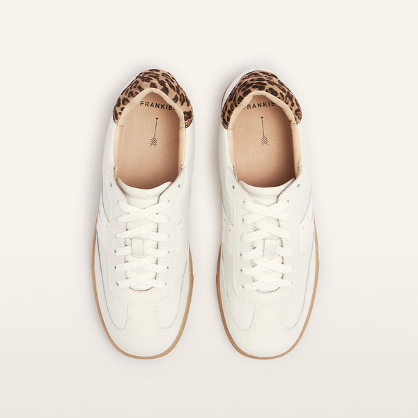 Levi White/Leopard Print