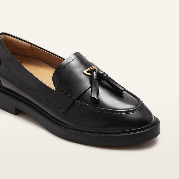 Octavia Black Polish