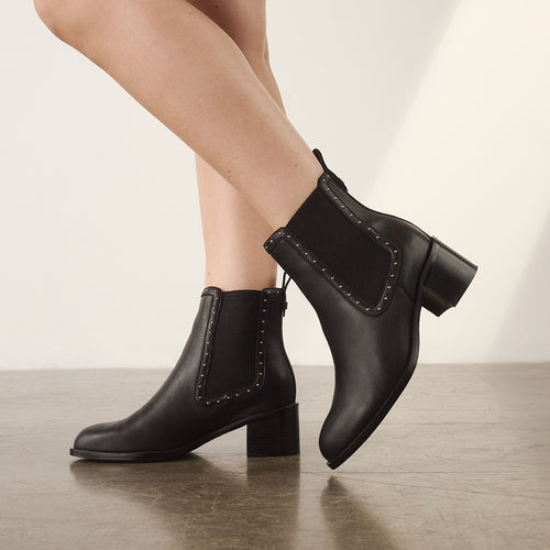 Liberty Black Stud