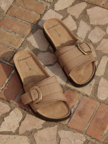 <p><em>Slides</em></p>