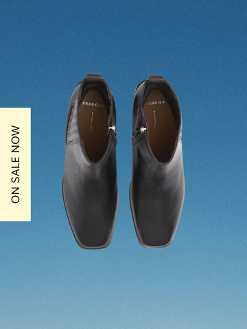 <p><em>Boots</em></p>