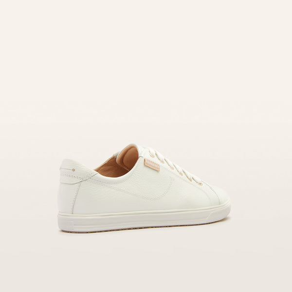 Nat III White Tumbled