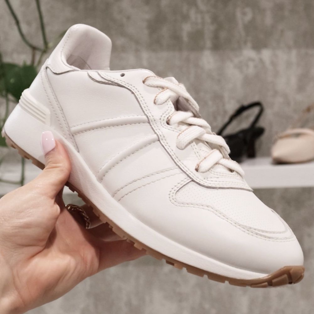 Raider White Women's Sneaker | FRANKIE4